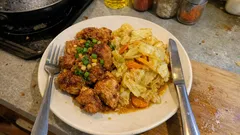 買ってきた唐揚げでさっと一品：キャベツたっぷり油淋鶏風の甘酢炒め