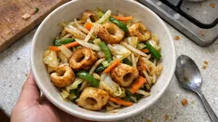 フライパンひとつでさっと完成：ちくわ野菜炒めの定番レシピ（シャキッと仕上げ）